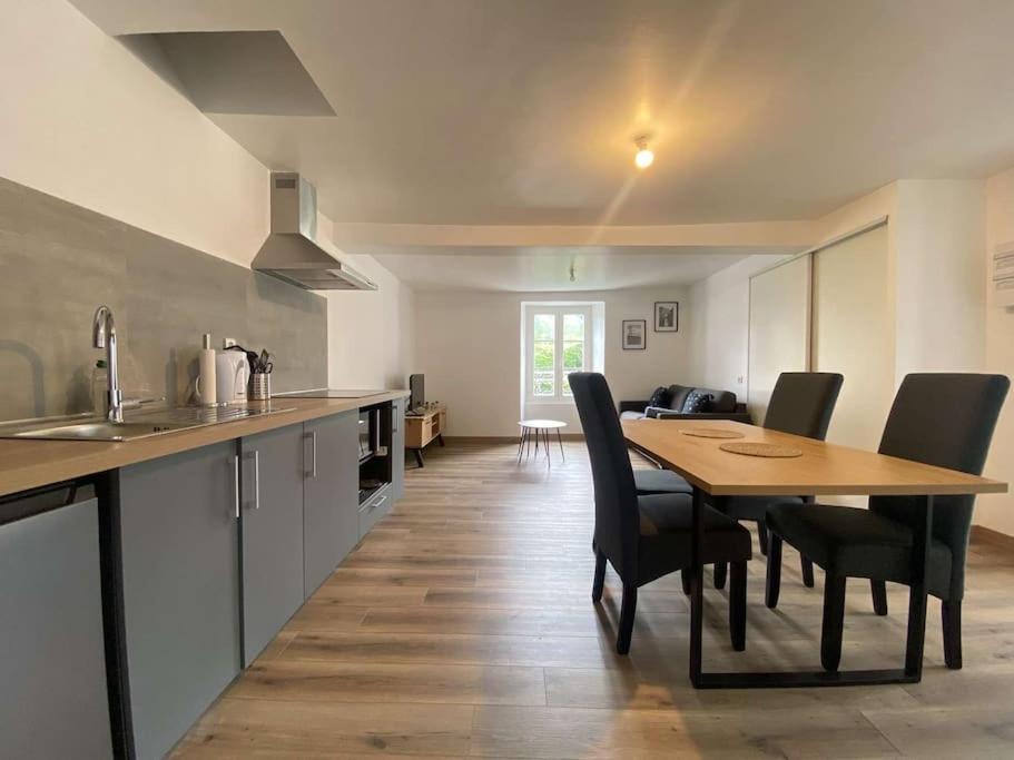 Ferienwohnung L'Authentique - Terrasse - Myraconciergerie Nay  Exterior foto